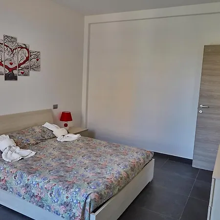 Apartment Esmeralda *